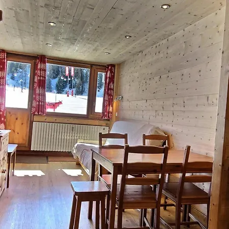 Renove 5 Pers, Acces Direct Aux Pistes A - Fr-1-455-67 Apartment